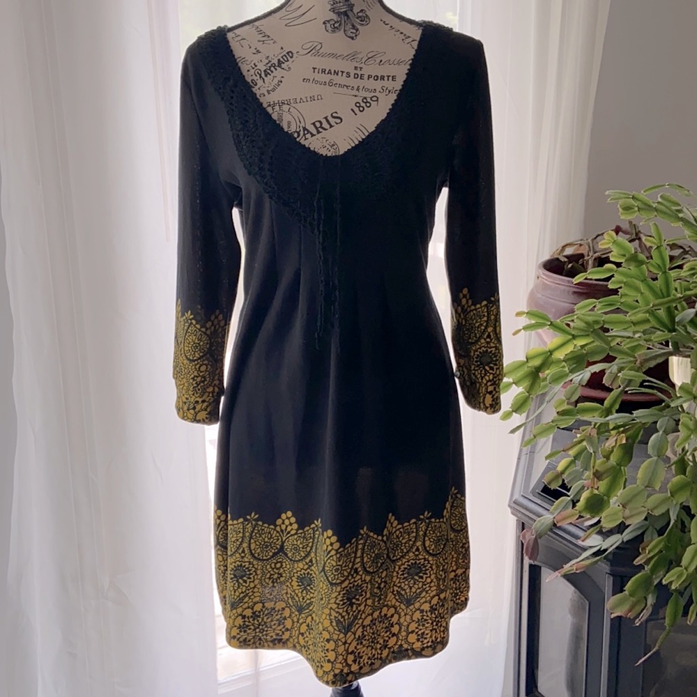 Black and yellow dress